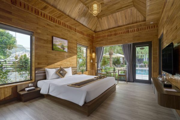 Deluxe Double Bungalow